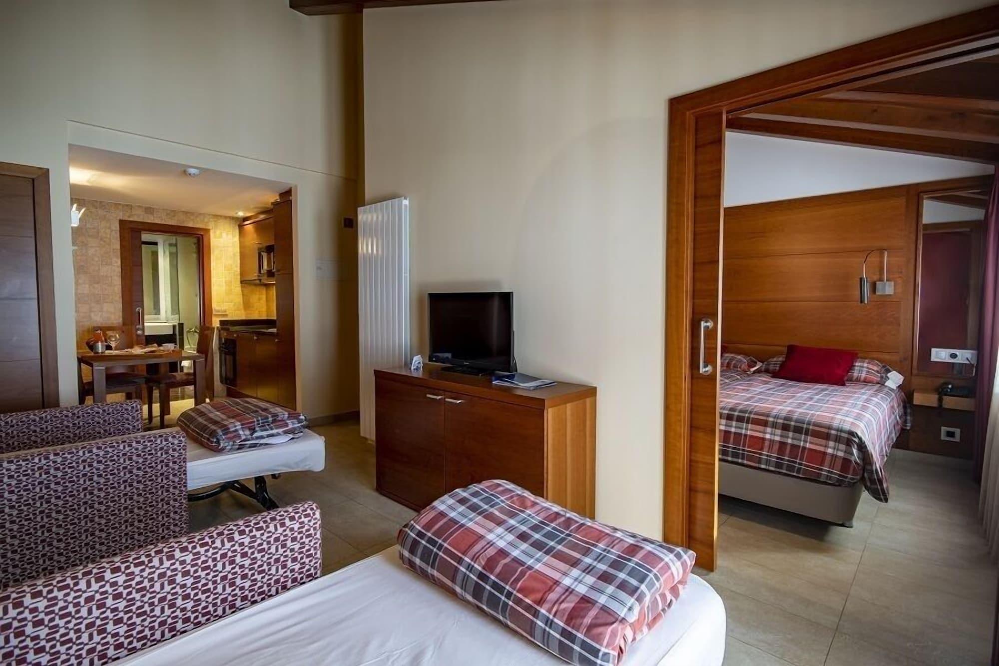 אל טארטר Hotel Nordic מראה חיצוני תמונה