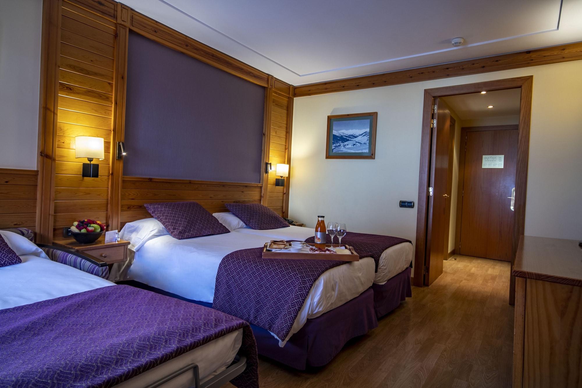 אל טארטר Hotel Nordic מראה חיצוני תמונה