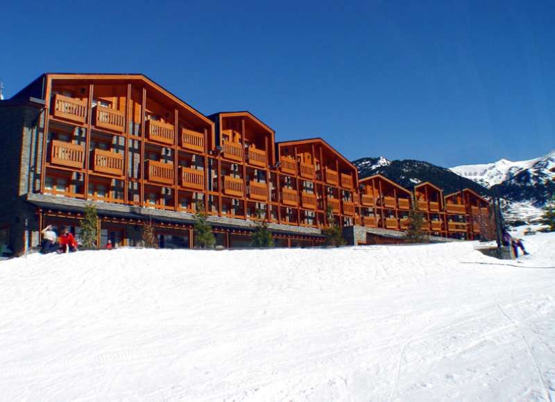 אל טארטר Hotel Nordic מראה חיצוני תמונה